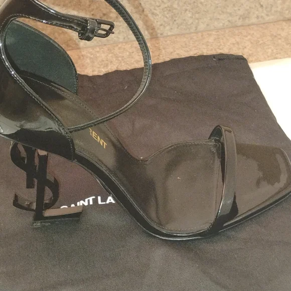 COPY - Saint Laurent Black Patent Leather Stiletto Heels